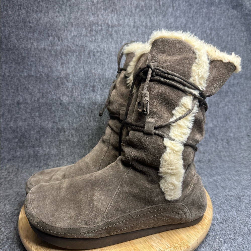 Earth Brown Winter Boots with Plush Fur Lining
